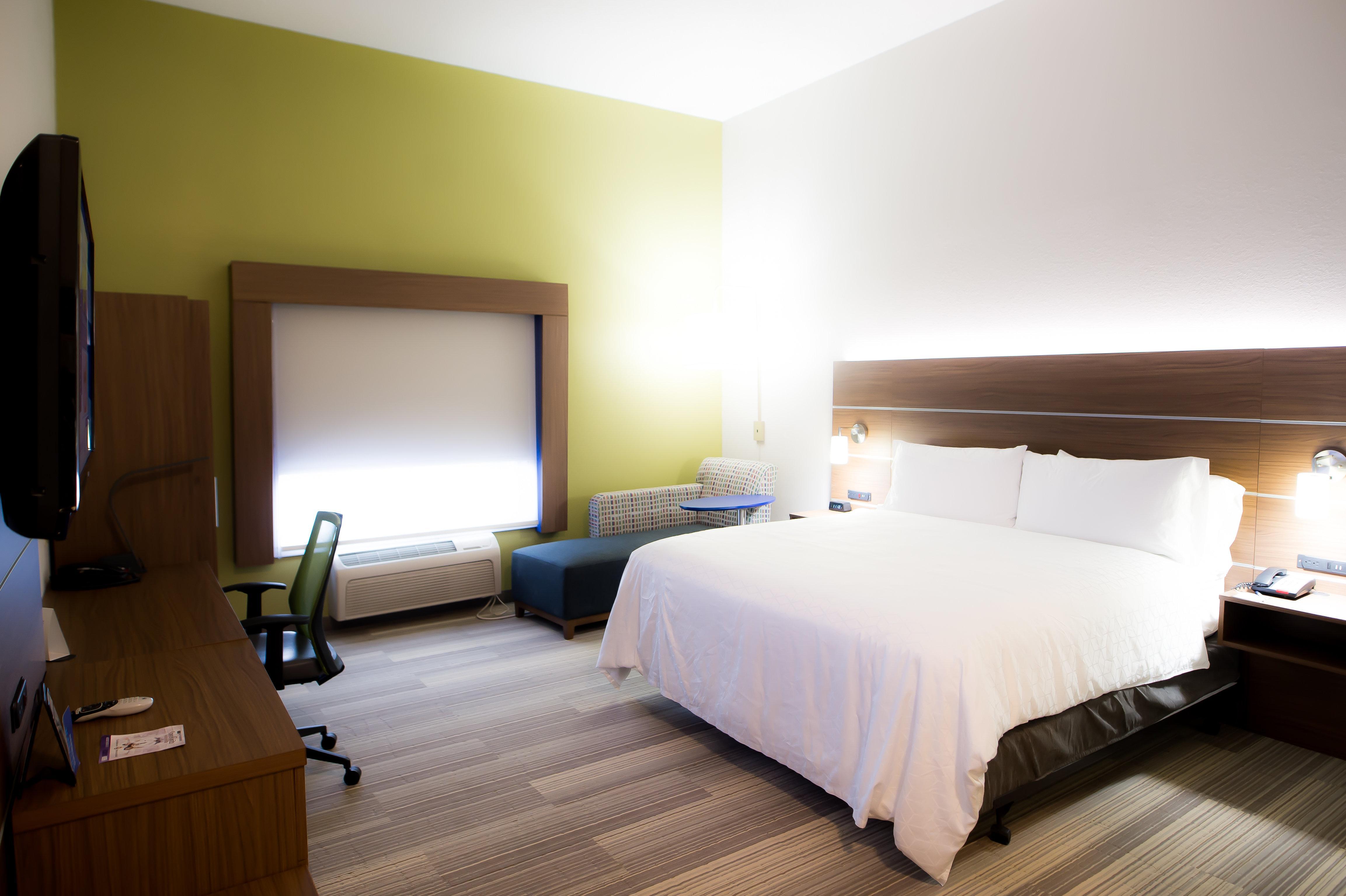 Holiday Inn Express & Suites סטייטסוויל מראה חיצוני תמונה