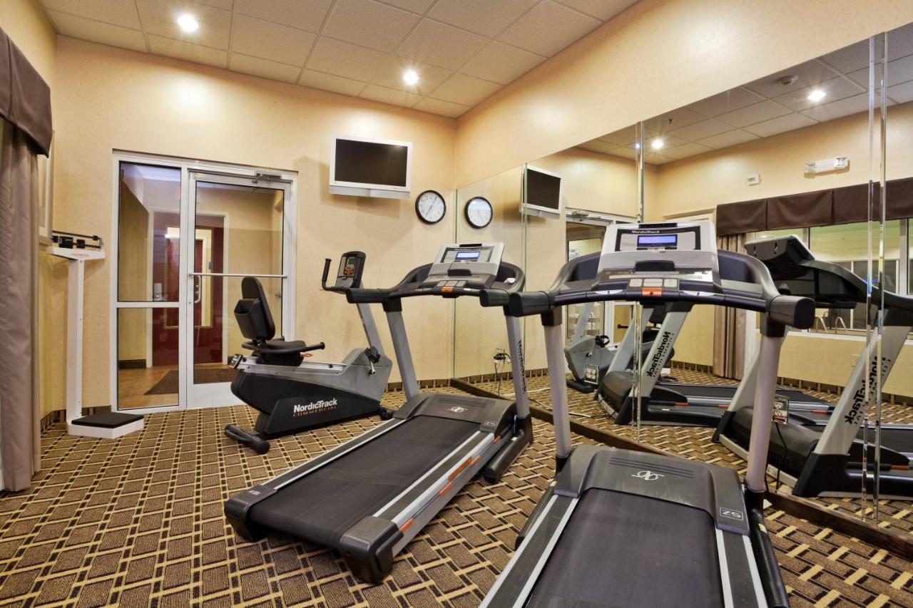 Holiday Inn Express & Suites סטייטסוויל מראה חיצוני תמונה